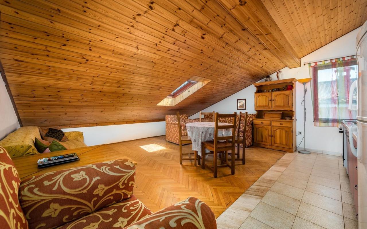 Apartmani Lido Bašanija Exterior foto